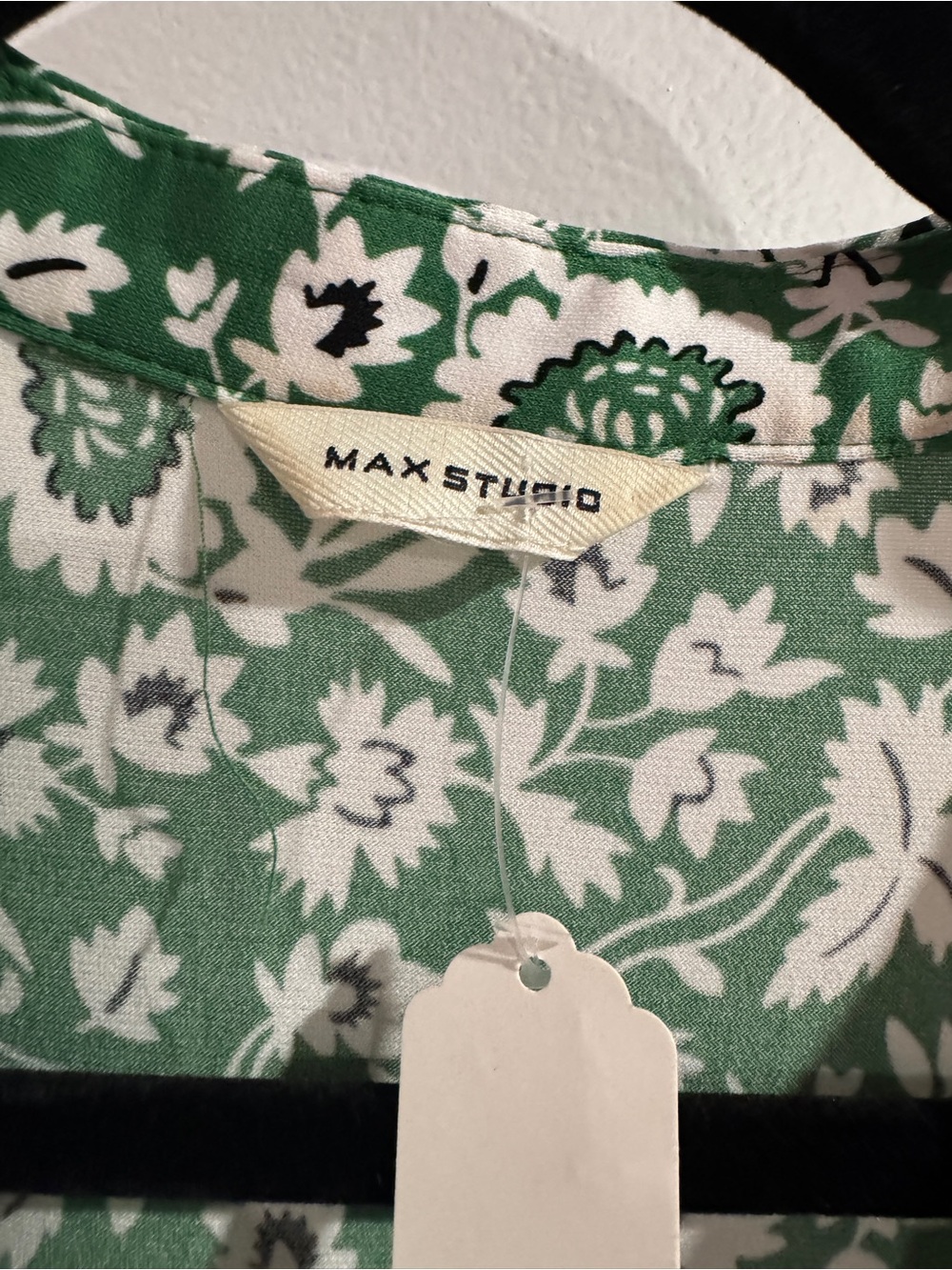 Max Studio Green and White Floral Midi Dress - Picture 3 of 4